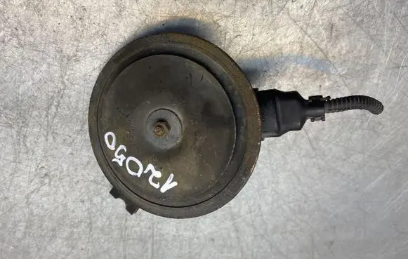 KIA Sorento Horn signal 28R000033
