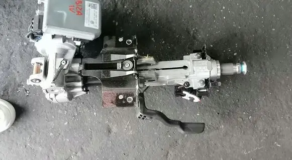 Seat Ibiza IV (6J,6P) Steering wheel axle 6C1909144AG