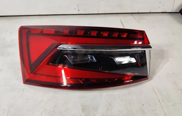 Skoda Superb B8 (3V) Rear/tail lights 3V5945207C 81890102