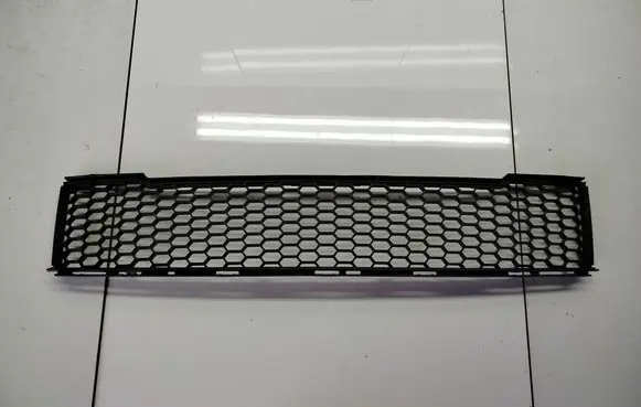 Front bumper lower grill
