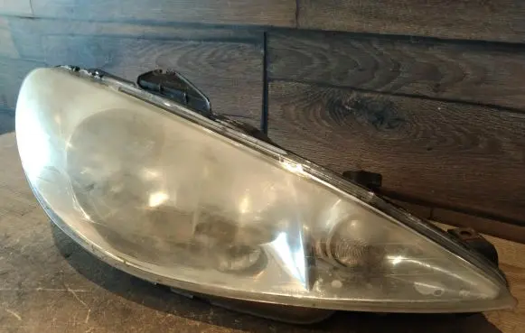 Peugeot 206 Headlight/headlamp