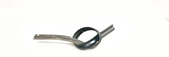Toyota Avensis T270 Rubber seal front door (on door) 