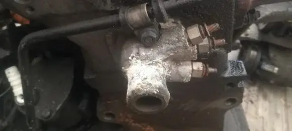 Volkswagen PASSAT B5 Engine coolant pipe/hose