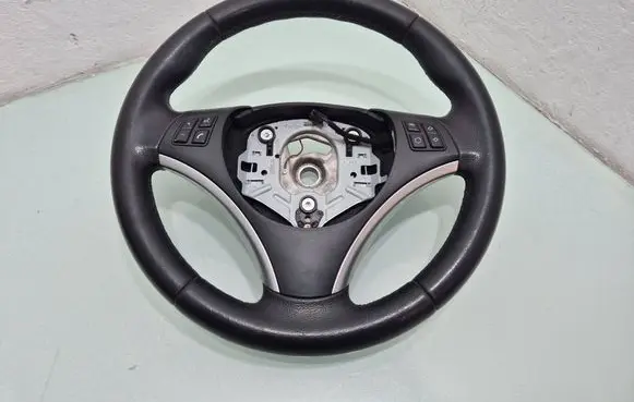 BMW X1 E84 Steering wheel 6795574