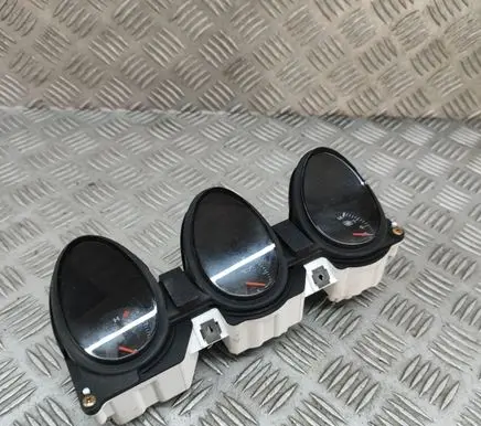 Mitsubishi 3000 GT Other interior part MB604752