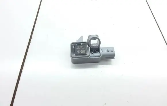 Renault Megane III Airbag deployment crash/impact sensor 988312833R 045804