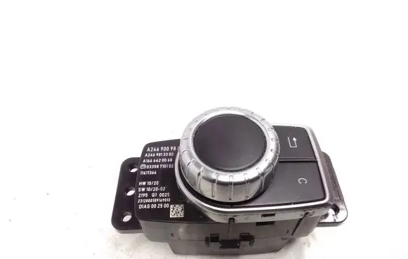 Mercedes-Benz B W246 W242 Head unit multimedia control A2469009802 A2469013302 A1664420068