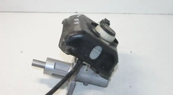 Audi A4 S4 B8 8K Master brake cylinder 8K0611367A