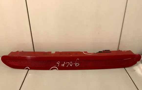 Volkswagen Golf V Third/center stoplight 1K6945097B