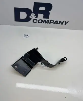 Volkswagen Golf VIII ABS pump bracket 5Q1614235G