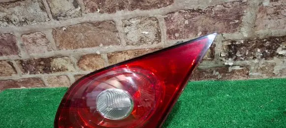 Volkswagen PASSAT CC Rear/tail lights