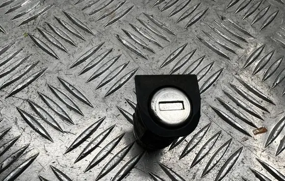 Audi A6 S6 C6 4F Front door lock (next to the handle) 4F0837063A