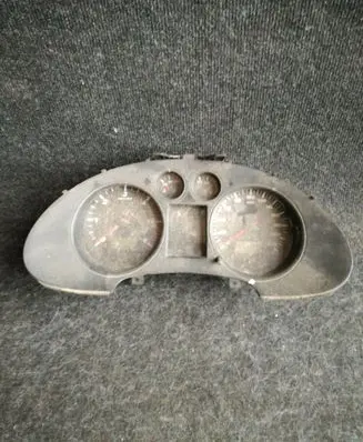 Seat Ibiza III (6L) Speedometer (instrument cluster) 88311333