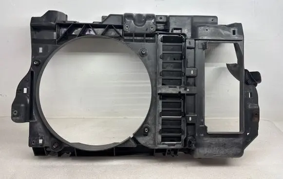 Peugeot 407 Radiator support slam panel