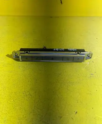 Jaguar XF X250 Tailgate/trunk/boot open switch RZ4R4P3K3