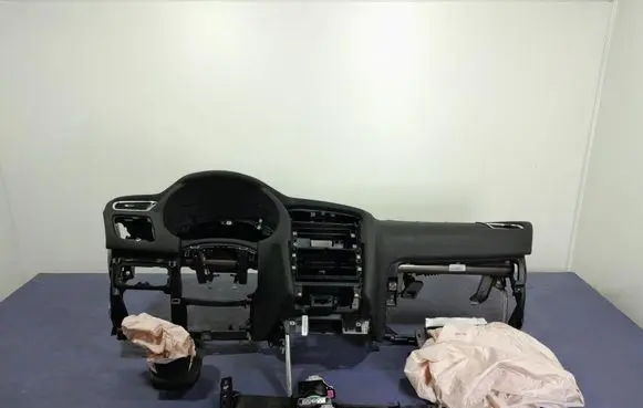 Citroen C4 II Dashboard 