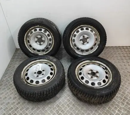 Volkswagen Caddy R16 alloy rim 2K3601027
