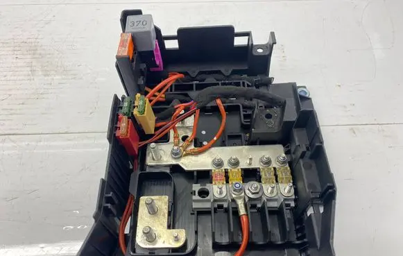 Audi Q7 4L Fuse box set 7L0937548C
