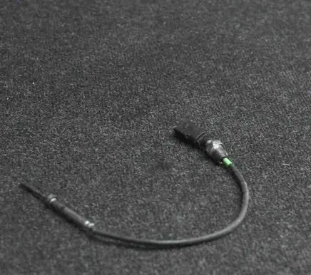 Audi A4 S4 B8 8K Oil temperature sensor 03L906088FH