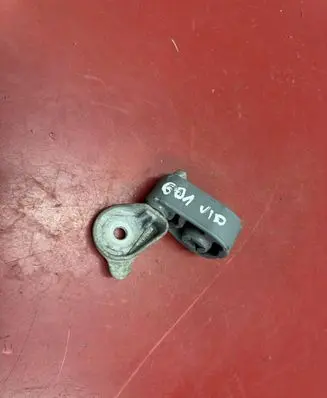 BMW X3 G01 Muffler mount bracket/holder 8593695