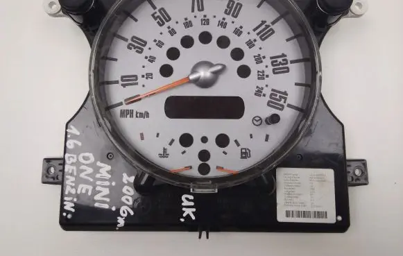 Mini One - Cooper Coupe R56 Speedometer (instrument cluster) 62116978318