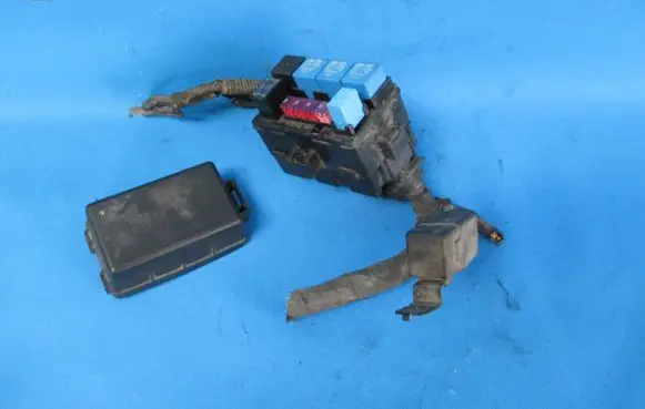 KIA Optima Fuse box set 919402H000