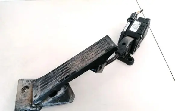 Hyundai ix35 Accelerator throttle pedal JCU0450A2S900 JCU0450A-2S900