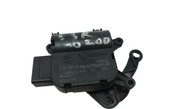 Volkswagen Scirocco Air flap motor/actuator 1K0907511B 983386GF 0132801341
