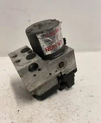 Volkswagen PASSAT B5.5 ABS Pump 3B0614111