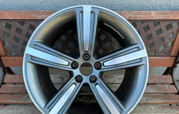 Audi A8 S8 D5 R19 alloy rim 