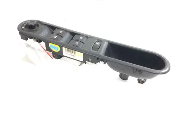 Renault Espace IV Electric window control switch 8200250650