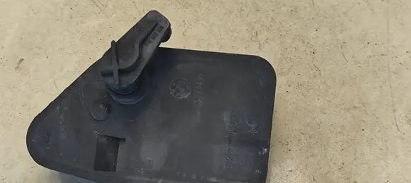 Headlight level adjustment motor