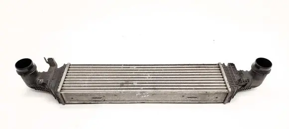 Mercedes-Benz E W212 Intercooler radiator A2045000200