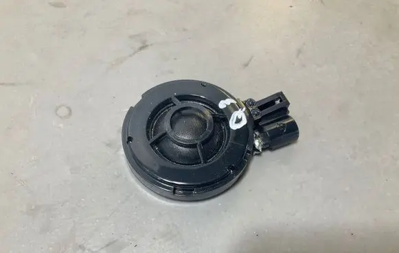 Audi Q3 8U Front door high frequency speaker 8X0035399D