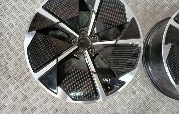 Audi Q4 e-tron R21 alloy rim 