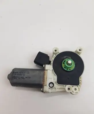 BMW X5 E70 Rear door window regulator motor 927614100 7746810202