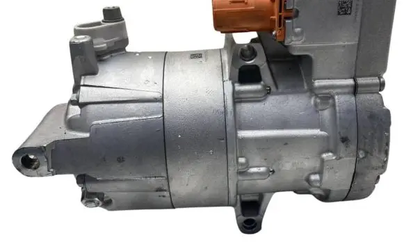 BMW X5 G05 Air conditioning (A/C) compressor (pump) 5B31E57 21137510 64525B31E5701