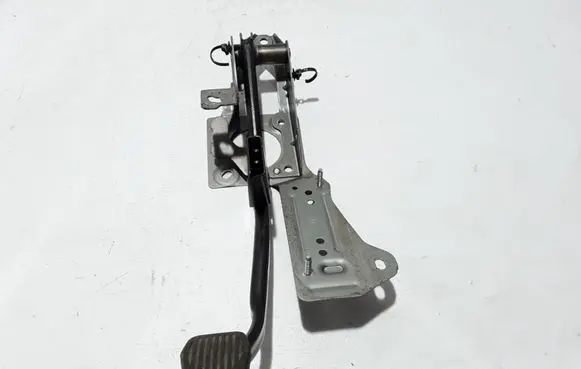Volvo V40 Brake pedal 31381466