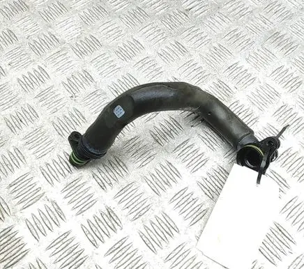 Volkswagen Tiguan Breather hose/pipe 04E103202G