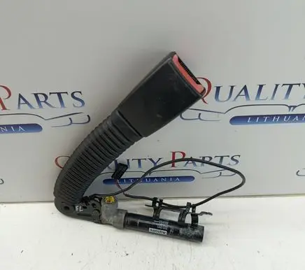 BMW 5 E60 E61 Front seatbelt buckle 561272102L