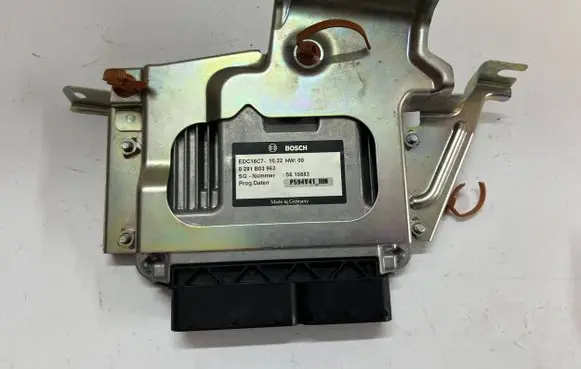 Honda FR-V Engine control unit/module ECU 37825RH2XG00 0281B03963 EDC16C71022
