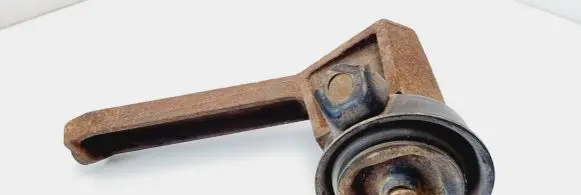 Ford Transit Engine mounting bracket 88VB6061AB