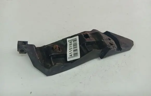 Fiat Sedici Front bumper mounting bracket 7173279J00
