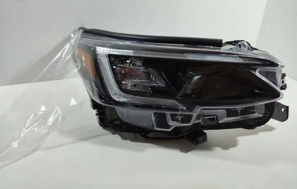 Subaru Outback (BT) Headlight/headlamp 84002AN10A