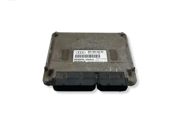Audi A3 S3 8L Engine control unit/module 06A906033BE 5WP4015402