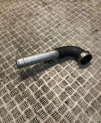 Intercooler hose/pipe