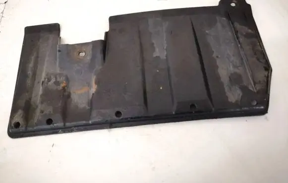 Peugeot 4007 Engine splash shield/under tray 5379a038