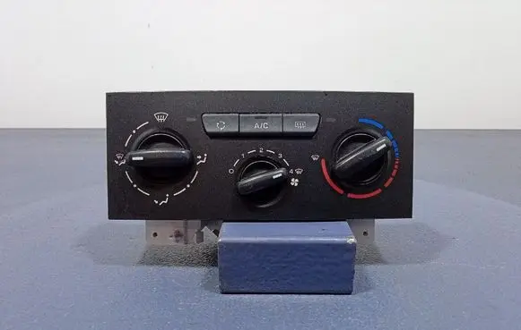 Peugeot Partner Climate control unit 9676532480