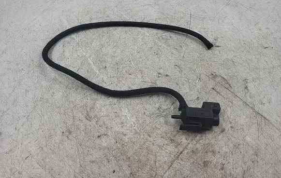 BMW 5 E60 E61 Turbo solenoid valve 1742712