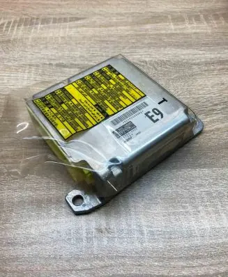 Toyota Prius (XW20) Airbag control unit/module 8917047390 1523006952